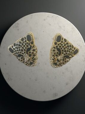 Gold Leopard Head Crystal Stud Post Back Earrings - Black and Gold